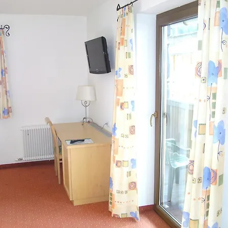 Gasthuis Hirzingerhof 3*